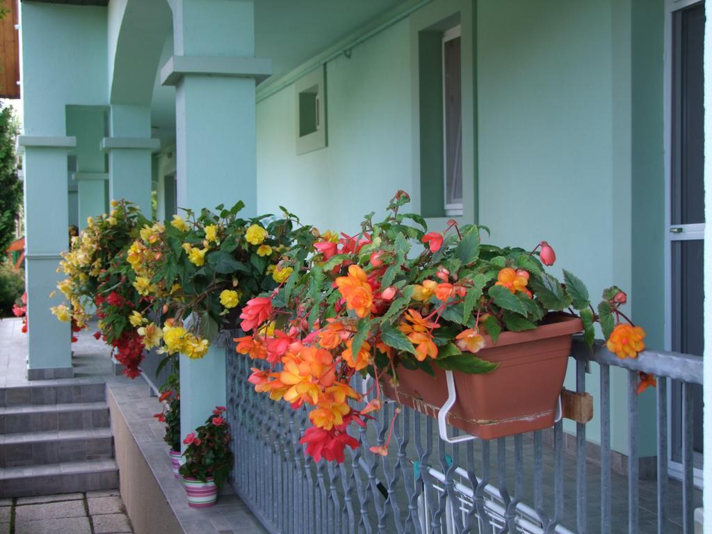 Rajna Apartmanhaz Bogács エクステリア 写真