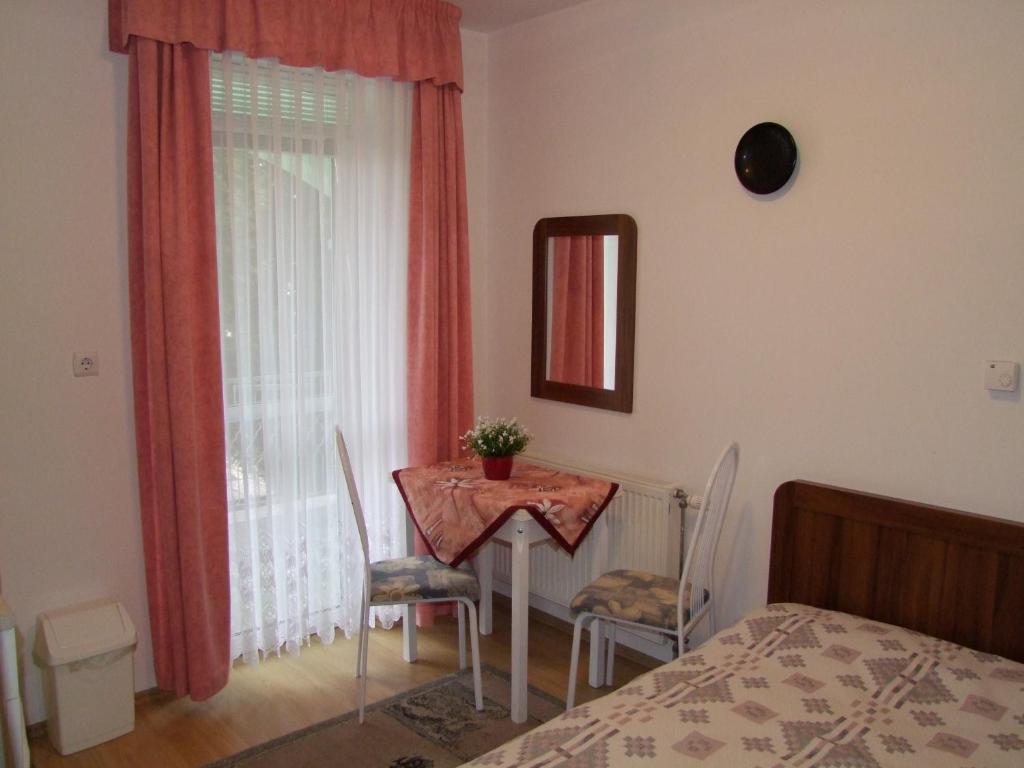 Rajna Apartmanhaz Bogács 部屋 写真