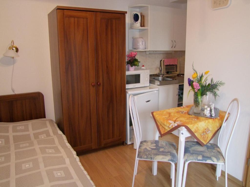 Rajna Apartmanhaz Bogács 部屋 写真
